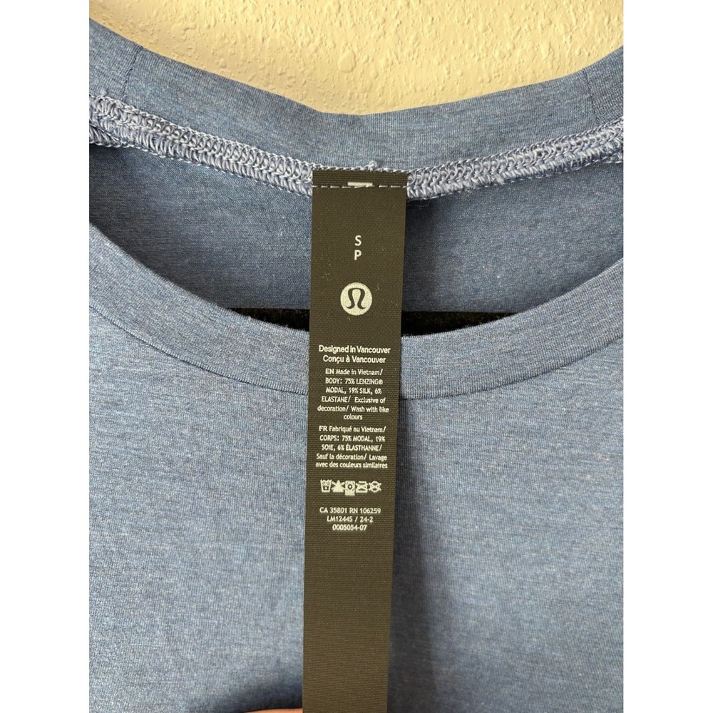 Lululemon Balancer Tank Mens Oasis Blue Silk Blend Yoga Muscle Top Size Small - Picture 4 of 5
